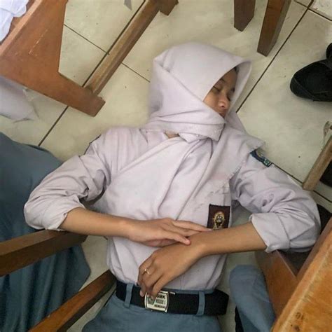 SKANDAL SMA JAKARTA NG3W3 DI HOTEL .